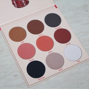 Juvia’s Place The Warrior 2 Eyeshadow Palette (NWOB)